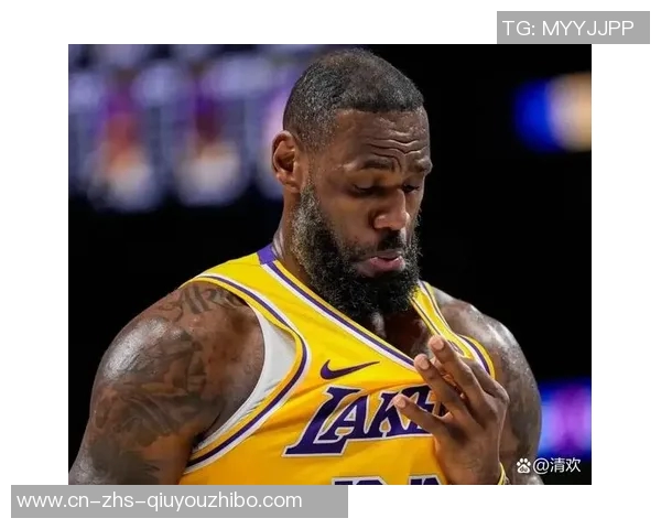詹姆斯在15场比赛中展现统治力引领球队冲击季后赛的精彩表现分析